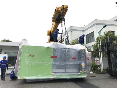 点击新窗口打开大图